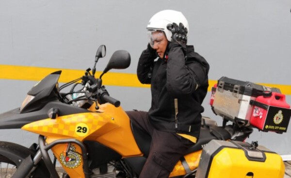 Campaña busca salvar vidas mediante el uso correcto del casco