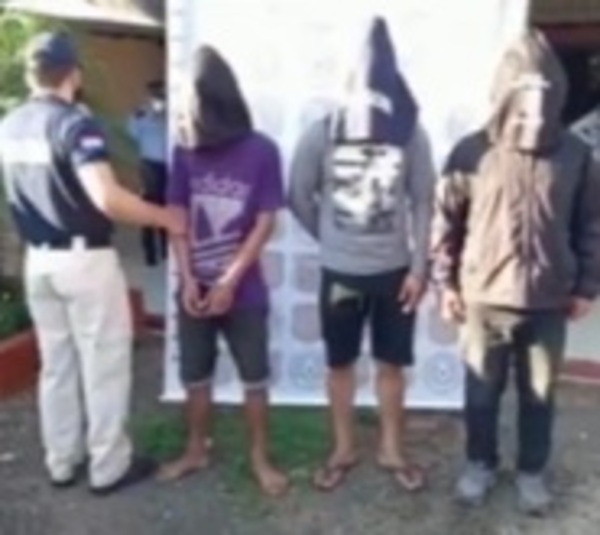 Desbaratan supuesta banda dedicada al robo de motocicletas - Paraguay.com