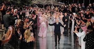 La Nación / Los desfiles de Armani en Milán y París quedan cancelados