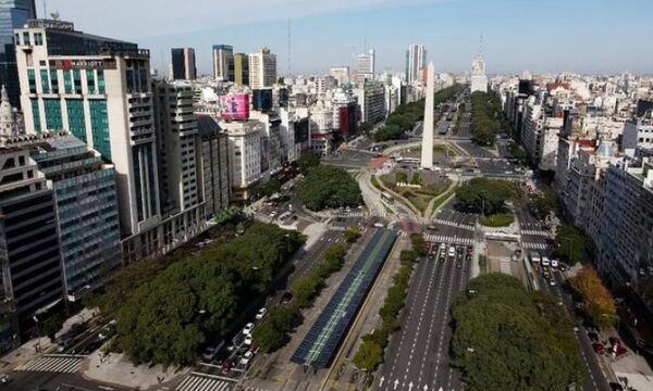 Casos de Covid en Argentina se duplican a 81.000 en 24 horas