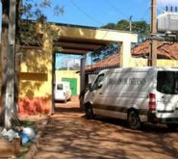 Reo de la cárcel de CDE muere a causa del covid-19 - Paraguay.com