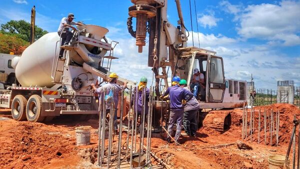 Destacan obras públicas como motor de recuperación económica