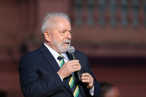 Lula cita a España como ejemplo para revocar la reforma laboral en Brasil - MarketData