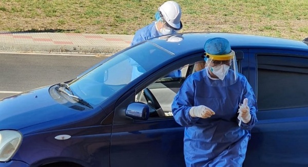 Viajeros que precisan test COVID-19, deben llamar al 154