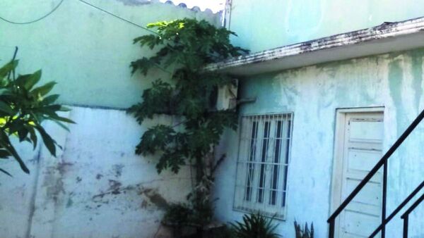 Todo les salía mal por vivir en casa embrujada