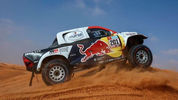 Al-Attiyah gana la etapa tras sanción a Al Rajhi