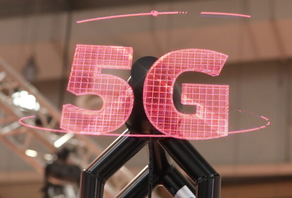 Brasil hará pruebas para comprobar la seguridad aérea con 5G - MarketData