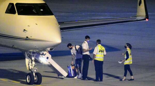 Messi viajó a París tras dar negativo al COVID-19 - Megacadena — Últimas Noticias de Paraguay
