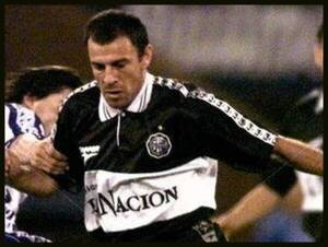 Crónica / La razón por la que el “Loco” González no jugó ante el Milan