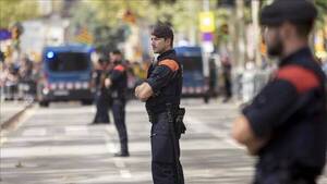 Crónica / ¡AIHUEPETE! En España, entre 70 se "trenzaron" en orgía