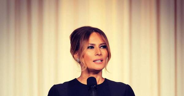 La Nación / La subasta de Melania Trump solo aceptará criptomonedas