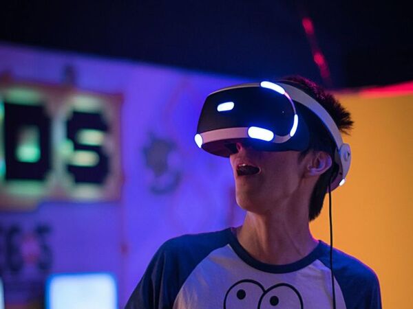 Multinacional anuncia la nueva generación de sus dispositivos de realidad virtual