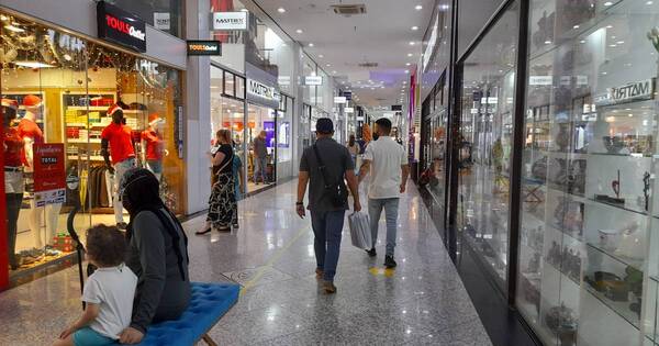 La Nación / Comercio fronterizo: opiniones divididas sobre suba de cota en duty free de Foz