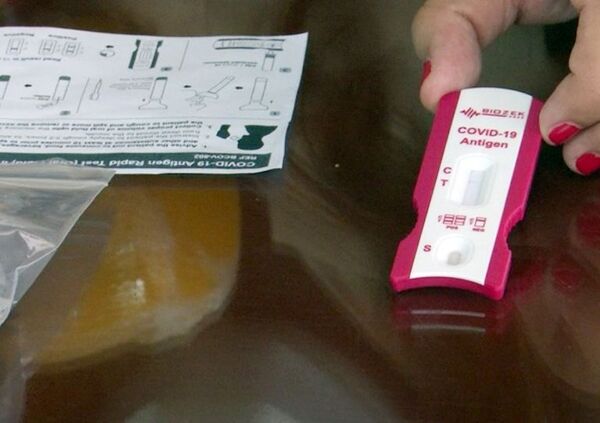 Farmacias ya no pueden vender “autotest” por tecnicismo - Nacionales - ABC Color