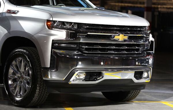 General Motors presentó la versión eléctrica de su camioneta más vendida