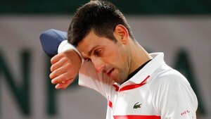 Novak Djokovic consigue aplazar su expulsión de Australia
