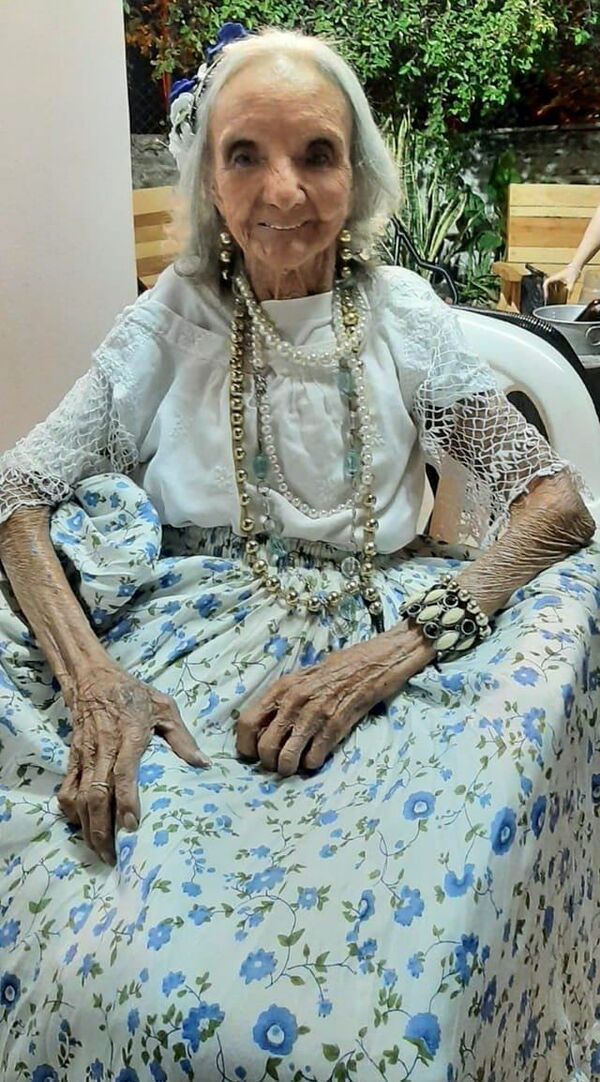 Falleció “Doña Nena”, la longeva galopera de Punta Karapã - Cultura - ABC Color