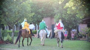 Reyes Magos repartieron regalos en Misiones y Concepción 