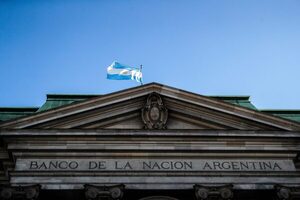 Argentina dice que no entrará en 'default' con el FMI y descarta un ajuste fiscal - MarketData