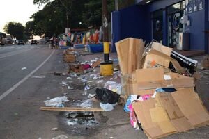 Ayudantes de los Reyes Magos dejaron 13.780 kilos de basura  - Nacionales - ABC Color