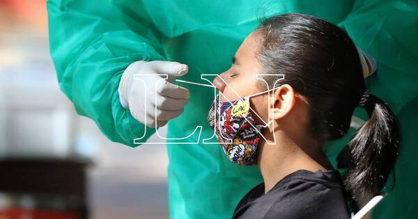La Nación / IPS realiza casi 1.000 muestras de hisopado por día