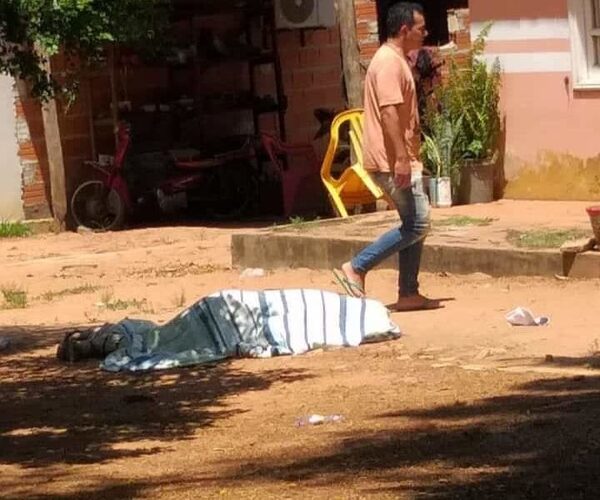 Matan a un hombre frente a su casa en Horqueta