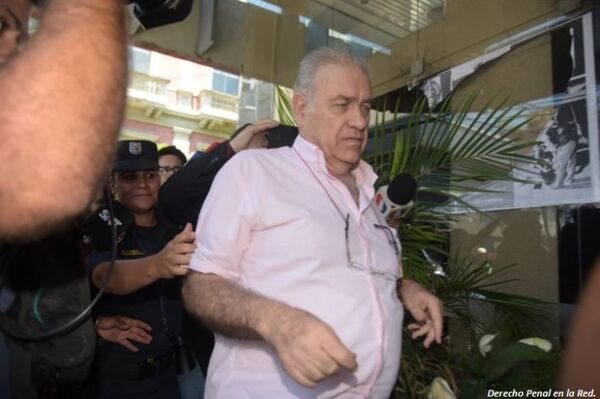 Fiscal Legal señala que “existe peligro de fuga” en el caso González Daher