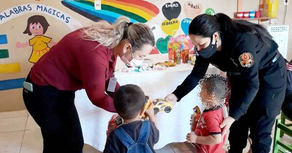 Los Reyes Magos visitaron a los niños del Buen Pastor
