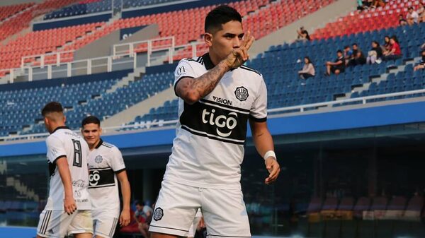 Santiago Vera soluciona inconveniente con Olimpia y se acoplará a la pretemporada