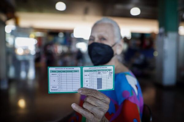 Obligatoriedad de pase sanitario al 100% sería descartado para evitar discriminación - Nacionales - ABC Color