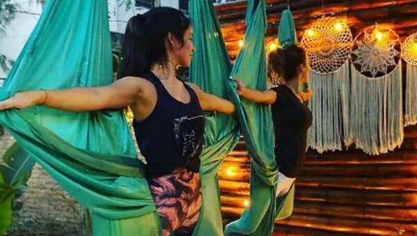 Estudio Om ofrece yoga, pilates y antigravity (disciplinas para sanar el cuerpo y la mente)