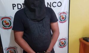 Detienen a ebrio que coaccionaba a su ex pareja