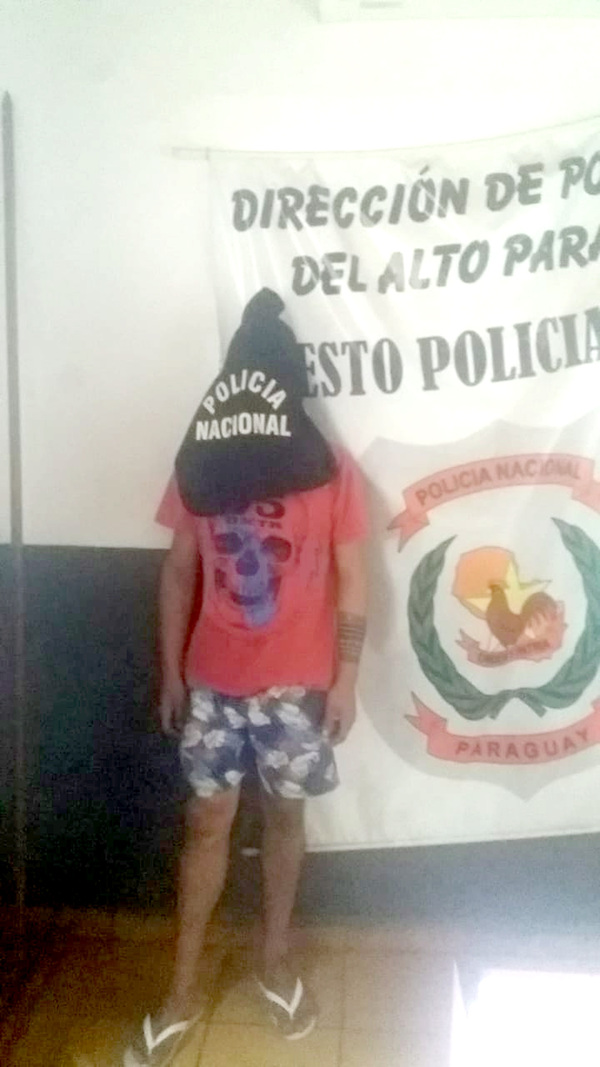 Detienen a violento joven que torturó y arrancó a las uñas a su pareja por celos - La Clave
