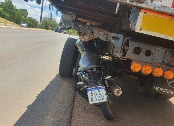 Motociclista muere en accidente de tránsito en Ciudad del Este