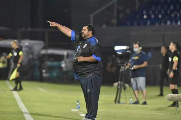 Humberto García, con expectativa en el año de Ameliano - Sportivo Ameliano - ABC Color