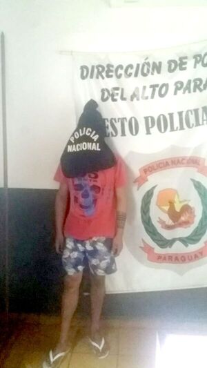Detienen a violento joven que torturó y arrancó a las uñas a su pareja por celos