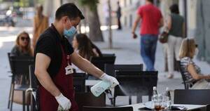 La Nación / Ola de contagios empezó a afectar el movimiento comercial