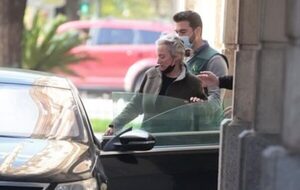 Una madre secuestró en España a sus dos hijos para que no los vacunaran contra el covid-19