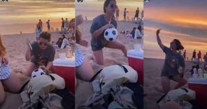 La Nación / Viral: harta de los pelotazos en la playa pinchó una pelota con un cuchillo