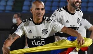 Sergio Otálvaro seguirá en Olimpia