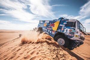 Karginov vuelve a comandar el pelotón de los Kamaz