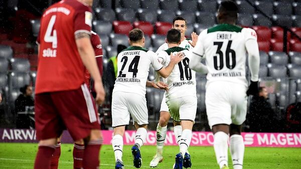 Un Bayern plagado de bajas arranca el año con derrota