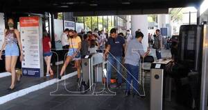 La Nación / Refuerzan control en el Puente de la Amistad