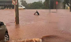 Lluvia deja inundada la ciudad de Santa Rita - OviedoPress