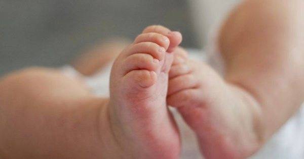 Crónica / Harán autopsia al bebé que falleció en extrañas circunstancias