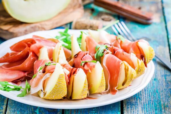 Ensalada tropical de melón y jamón: una entrada perfecta para el verano - Gastronomía - ABC Color