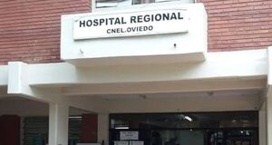 Con pistola exigió a doctora cama en terapia para su papá