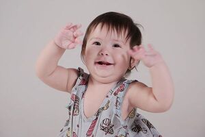 Andrea Valobra celebra el primer año de su pequeña Eira - Gente - ABC Color