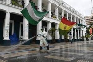 El 50% de los médicos de Santa Cruz de la Sierra están de baja en el peor momento de la pandemia en Bolivia