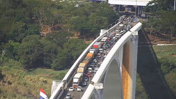 Veraneantes sin PCR de Brasil no podrán entrar al Paraguay